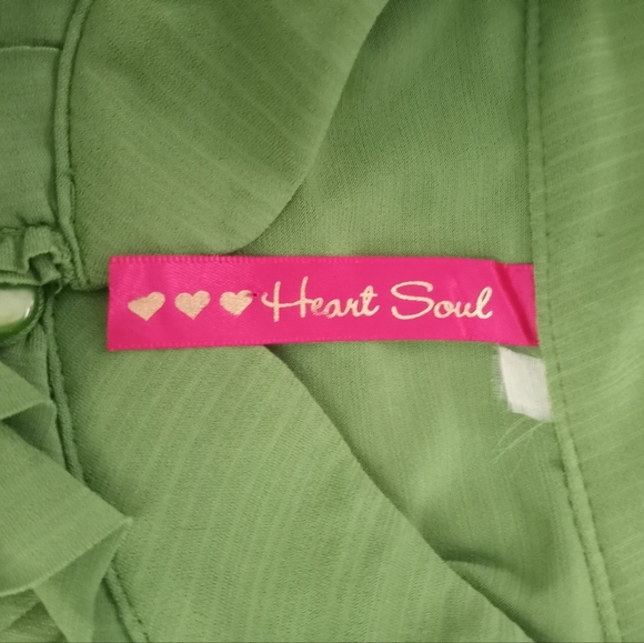 👠HEART SOUL blouse👠 - Picture 3 of 4